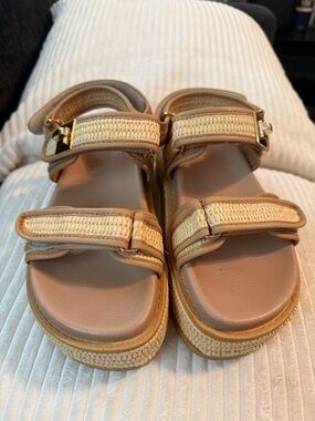 Women's Neutral Tan Adjustable-Strap Sandals